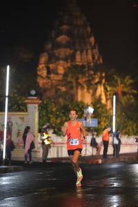 BIB: 40391
                            <button type="button" onclick="openModal(17906862)" class="btn btn-primary btn-sm float-right btn-popup" data-toggle="modal" data-target=".modal-high-quality">
                        <i class="fas fa-shopping-cart"></i> Add to Cart
                    </button>
                                            <button type="button" onclick="isThisMe(17906862, true)" class="btn btn-success btn-sm float-right btn-popup btn-isme hidden" data-toggle="tooltip" data-placement="bottom" title="นี่คือรูปของคุณใช่ไหม คลิกที่นี่เพื่อเอาเข้าอัลบั้ม">
                        <i class="fas fa-plus"></i> Add to album
                    </button>
                    <button type="button" onclick="isThisMe(17906862, false)" class="btn btn-warning btn-sm float-right btn-popup btn-isnotme hidden">
                        <i class="fas fa-ban"></i> Remove from album
                    </button>