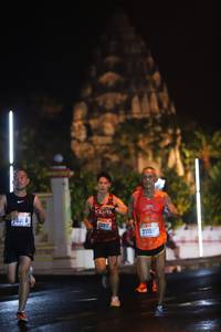 BIB: 2030, 20917, 2115
                            <button type="button" onclick="openModal(17935928)" class="btn btn-primary btn-sm float-right btn-popup" data-toggle="modal" data-target=".modal-high-quality">
                        <i class="fas fa-shopping-cart"></i> Add to Cart
                    </button>
                                            <button type="button" onclick="isThisMe(17935928, true)" class="btn btn-success btn-sm float-right btn-popup btn-isme hidden" data-toggle="tooltip" data-placement="bottom" title="นี่คือรูปของคุณใช่ไหม คลิกที่นี่เพื่อเอาเข้าอัลบั้ม">
                        <i class="fas fa-plus"></i> Add to album
                    </button>
                    <button type="button" onclick="isThisMe(17935928, false)" class="btn btn-warning btn-sm float-right btn-popup btn-isnotme hidden">
                        <i class="fas fa-ban"></i> Remove from album
                    </button>