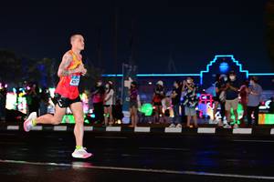 BIB: 4157
                            <button type="button" onclick="openModal(17678030)" class="btn btn-primary btn-sm float-right btn-popup" data-toggle="modal" data-target=".modal-high-quality">
                        <i class="fas fa-shopping-cart"></i> Add to Cart
                    </button>
                                            <button type="button" onclick="isThisMe(17678030, true)" class="btn btn-success btn-sm float-right btn-popup btn-isme hidden" data-toggle="tooltip" data-placement="bottom" title="นี่คือรูปของคุณใช่ไหม คลิกที่นี่เพื่อเอาเข้าอัลบั้ม">
                        <i class="fas fa-plus"></i> Add to album
                    </button>
                    <button type="button" onclick="isThisMe(17678030, false)" class="btn btn-warning btn-sm float-right btn-popup btn-isnotme hidden">
                        <i class="fas fa-ban"></i> Remove from album
                    </button>