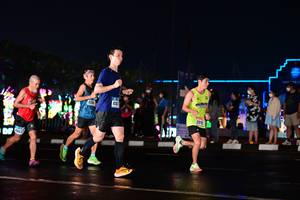 BIB: 4183
                            <button type="button" onclick="openModal(17678460)" class="btn btn-primary btn-sm float-right btn-popup" data-toggle="modal" data-target=".modal-high-quality">
                        <i class="fas fa-shopping-cart"></i> Add to Cart
                    </button>
                                            <button type="button" onclick="isThisMe(17678460, true)" class="btn btn-success btn-sm float-right btn-popup btn-isme hidden" data-toggle="tooltip" data-placement="bottom" title="นี่คือรูปของคุณใช่ไหม คลิกที่นี่เพื่อเอาเข้าอัลบั้ม">
                        <i class="fas fa-plus"></i> Add to album
                    </button>
                    <button type="button" onclick="isThisMe(17678460, false)" class="btn btn-warning btn-sm float-right btn-popup btn-isnotme hidden">
                        <i class="fas fa-ban"></i> Remove from album
                    </button>