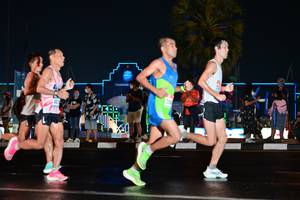 BIB: 400
                            <button type="button" onclick="openModal(17677991)" class="btn btn-primary btn-sm float-right btn-popup" data-toggle="modal" data-target=".modal-high-quality">
                        <i class="fas fa-shopping-cart"></i> Add to Cart
                    </button>
                                            <button type="button" onclick="isThisMe(17677991, true)" class="btn btn-success btn-sm float-right btn-popup btn-isme hidden" data-toggle="tooltip" data-placement="bottom" title="นี่คือรูปของคุณใช่ไหม คลิกที่นี่เพื่อเอาเข้าอัลบั้ม">
                        <i class="fas fa-plus"></i> Add to album
                    </button>
                    <button type="button" onclick="isThisMe(17677991, false)" class="btn btn-warning btn-sm float-right btn-popup btn-isnotme hidden">
                        <i class="fas fa-ban"></i> Remove from album
                    </button>