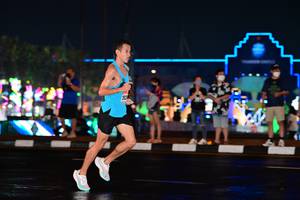 BIB: 203
                            <button type="button" onclick="openModal(17677176)" class="btn btn-primary btn-sm float-right btn-popup" data-toggle="modal" data-target=".modal-high-quality">
                        <i class="fas fa-shopping-cart"></i> Add to Cart
                    </button>
                                            <button type="button" onclick="isThisMe(17677176, true)" class="btn btn-success btn-sm float-right btn-popup btn-isme hidden" data-toggle="tooltip" data-placement="bottom" title="นี่คือรูปของคุณใช่ไหม คลิกที่นี่เพื่อเอาเข้าอัลบั้ม">
                        <i class="fas fa-plus"></i> Add to album
                    </button>
                    <button type="button" onclick="isThisMe(17677176, false)" class="btn btn-warning btn-sm float-right btn-popup btn-isnotme hidden">
                        <i class="fas fa-ban"></i> Remove from album
                    </button>