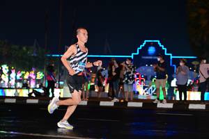 BIB: 4080
                            <button type="button" onclick="openModal(17677386)" class="btn btn-primary btn-sm float-right btn-popup" data-toggle="modal" data-target=".modal-high-quality">
                        <i class="fas fa-shopping-cart"></i> Add to Cart
                    </button>
                                            <button type="button" onclick="isThisMe(17677386, true)" class="btn btn-success btn-sm float-right btn-popup btn-isme hidden" data-toggle="tooltip" data-placement="bottom" title="นี่คือรูปของคุณใช่ไหม คลิกที่นี่เพื่อเอาเข้าอัลบั้ม">
                        <i class="fas fa-plus"></i> Add to album
                    </button>
                    <button type="button" onclick="isThisMe(17677386, false)" class="btn btn-warning btn-sm float-right btn-popup btn-isnotme hidden">
                        <i class="fas fa-ban"></i> Remove from album
                    </button>