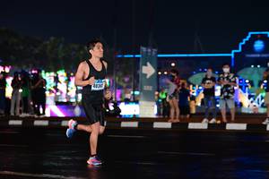 BIB: 4030
                            <button type="button" onclick="openModal(17677221)" class="btn btn-primary btn-sm float-right btn-popup" data-toggle="modal" data-target=".modal-high-quality">
                        <i class="fas fa-shopping-cart"></i> Add to Cart
                    </button>
                                            <button type="button" onclick="isThisMe(17677221, true)" class="btn btn-success btn-sm float-right btn-popup btn-isme hidden" data-toggle="tooltip" data-placement="bottom" title="นี่คือรูปของคุณใช่ไหม คลิกที่นี่เพื่อเอาเข้าอัลบั้ม">
                        <i class="fas fa-plus"></i> Add to album
                    </button>
                    <button type="button" onclick="isThisMe(17677221, false)" class="btn btn-warning btn-sm float-right btn-popup btn-isnotme hidden">
                        <i class="fas fa-ban"></i> Remove from album
                    </button>