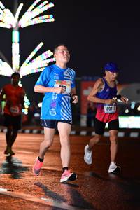 BIB: 4011
                            <button type="button" onclick="openModal(17681875)" class="btn btn-primary btn-sm float-right btn-popup" data-toggle="modal" data-target=".modal-high-quality">
                        <i class="fas fa-shopping-cart"></i> Add to Cart
                    </button>
                                            <button type="button" onclick="isThisMe(17681875, true)" class="btn btn-success btn-sm float-right btn-popup btn-isme hidden" data-toggle="tooltip" data-placement="bottom" title="นี่คือรูปของคุณใช่ไหม คลิกที่นี่เพื่อเอาเข้าอัลบั้ม">
                        <i class="fas fa-plus"></i> Add to album
                    </button>
                    <button type="button" onclick="isThisMe(17681875, false)" class="btn btn-warning btn-sm float-right btn-popup btn-isnotme hidden">
                        <i class="fas fa-ban"></i> Remove from album
                    </button>