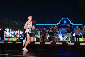 BIB: 4005
                            <button type="button" onclick="openModal(17677322)" class="btn btn-primary btn-sm float-right btn-popup" data-toggle="modal" data-target=".modal-high-quality">
                        <i class="fas fa-shopping-cart"></i> Add to Cart
                    </button>
                                            <button type="button" onclick="isThisMe(17677322, true)" class="btn btn-success btn-sm float-right btn-popup btn-isme hidden" data-toggle="tooltip" data-placement="bottom" title="นี่คือรูปของคุณใช่ไหม คลิกที่นี่เพื่อเอาเข้าอัลบั้ม">
                        <i class="fas fa-plus"></i> Add to album
                    </button>
                    <button type="button" onclick="isThisMe(17677322, false)" class="btn btn-warning btn-sm float-right btn-popup btn-isnotme hidden">
                        <i class="fas fa-ban"></i> Remove from album
                    </button>