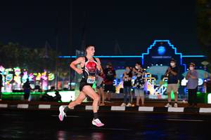 BIB: 244
                            <button type="button" onclick="openModal(17677240)" class="btn btn-primary btn-sm float-right btn-popup" data-toggle="modal" data-target=".modal-high-quality">
                        <i class="fas fa-shopping-cart"></i> Add to Cart
                    </button>
                                            <button type="button" onclick="isThisMe(17677240, true)" class="btn btn-success btn-sm float-right btn-popup btn-isme hidden" data-toggle="tooltip" data-placement="bottom" title="นี่คือรูปของคุณใช่ไหม คลิกที่นี่เพื่อเอาเข้าอัลบั้ม">
                        <i class="fas fa-plus"></i> Add to album
                    </button>
                    <button type="button" onclick="isThisMe(17677240, false)" class="btn btn-warning btn-sm float-right btn-popup btn-isnotme hidden">
                        <i class="fas fa-ban"></i> Remove from album
                    </button>