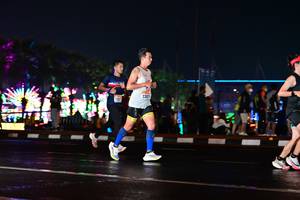 BIB: 2357
                            <button type="button" onclick="openModal(17679595)" class="btn btn-primary btn-sm float-right btn-popup" data-toggle="modal" data-target=".modal-high-quality">
                        <i class="fas fa-shopping-cart"></i> Add to Cart
                    </button>
                                            <button type="button" onclick="isThisMe(17679595, true)" class="btn btn-success btn-sm float-right btn-popup btn-isme hidden" data-toggle="tooltip" data-placement="bottom" title="นี่คือรูปของคุณใช่ไหม คลิกที่นี่เพื่อเอาเข้าอัลบั้ม">
                        <i class="fas fa-plus"></i> Add to album
                    </button>
                    <button type="button" onclick="isThisMe(17679595, false)" class="btn btn-warning btn-sm float-right btn-popup btn-isnotme hidden">
                        <i class="fas fa-ban"></i> Remove from album
                    </button>