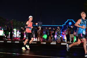 BIB: 
                            <button type="button" onclick="openModal(17678199)" class="btn btn-primary btn-sm float-right btn-popup" data-toggle="modal" data-target=".modal-high-quality">
                        <i class="fas fa-shopping-cart"></i> Add to Cart
                    </button>
                                            <button type="button" onclick="isThisMe(17678199, true)" class="btn btn-success btn-sm float-right btn-popup btn-isme hidden" data-toggle="tooltip" data-placement="bottom" title="นี่คือรูปของคุณใช่ไหม คลิกที่นี่เพื่อเอาเข้าอัลบั้ม">
                        <i class="fas fa-plus"></i> Add to album
                    </button>
                    <button type="button" onclick="isThisMe(17678199, false)" class="btn btn-warning btn-sm float-right btn-popup btn-isnotme hidden">
                        <i class="fas fa-ban"></i> Remove from album
                    </button>