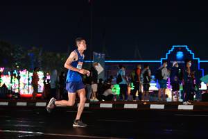 BIB: 213
                            <button type="button" onclick="openModal(17679166)" class="btn btn-primary btn-sm float-right btn-popup" data-toggle="modal" data-target=".modal-high-quality">
                        <i class="fas fa-shopping-cart"></i> Add to Cart
                    </button>
                                            <button type="button" onclick="isThisMe(17679166, true)" class="btn btn-success btn-sm float-right btn-popup btn-isme hidden" data-toggle="tooltip" data-placement="bottom" title="นี่คือรูปของคุณใช่ไหม คลิกที่นี่เพื่อเอาเข้าอัลบั้ม">
                        <i class="fas fa-plus"></i> Add to album
                    </button>
                    <button type="button" onclick="isThisMe(17679166, false)" class="btn btn-warning btn-sm float-right btn-popup btn-isnotme hidden">
                        <i class="fas fa-ban"></i> Remove from album
                    </button>