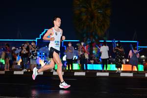 BIB: 4005
                            <button type="button" onclick="openModal(17677344)" class="btn btn-primary btn-sm float-right btn-popup" data-toggle="modal" data-target=".modal-high-quality">
                        <i class="fas fa-shopping-cart"></i> Add to Cart
                    </button>
                                            <button type="button" onclick="isThisMe(17677344, true)" class="btn btn-success btn-sm float-right btn-popup btn-isme hidden" data-toggle="tooltip" data-placement="bottom" title="นี่คือรูปของคุณใช่ไหม คลิกที่นี่เพื่อเอาเข้าอัลบั้ม">
                        <i class="fas fa-plus"></i> Add to album
                    </button>
                    <button type="button" onclick="isThisMe(17677344, false)" class="btn btn-warning btn-sm float-right btn-popup btn-isnotme hidden">
                        <i class="fas fa-ban"></i> Remove from album
                    </button>