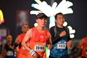 BIB: 41656, 20106
                            <button type="button" onclick="openModal(17685393)" class="btn btn-primary btn-sm float-right btn-popup" data-toggle="modal" data-target=".modal-high-quality">
                        <i class="fas fa-shopping-cart"></i> Add to Cart
                    </button>
                                            <button type="button" onclick="isThisMe(17685393, true)" class="btn btn-success btn-sm float-right btn-popup btn-isme hidden" data-toggle="tooltip" data-placement="bottom" title="นี่คือรูปของคุณใช่ไหม คลิกที่นี่เพื่อเอาเข้าอัลบั้ม">
                        <i class="fas fa-plus"></i> Add to album
                    </button>
                    <button type="button" onclick="isThisMe(17685393, false)" class="btn btn-warning btn-sm float-right btn-popup btn-isnotme hidden">
                        <i class="fas fa-ban"></i> Remove from album
                    </button>