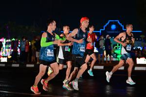 BIB: 408, 418, 4094, 4045
                            <button type="button" onclick="openModal(17679086)" class="btn btn-primary btn-sm float-right btn-popup" data-toggle="modal" data-target=".modal-high-quality">
                        <i class="fas fa-shopping-cart"></i> Add to Cart
                    </button>
                                            <button type="button" onclick="isThisMe(17679086, true)" class="btn btn-success btn-sm float-right btn-popup btn-isme hidden" data-toggle="tooltip" data-placement="bottom" title="นี่คือรูปของคุณใช่ไหม คลิกที่นี่เพื่อเอาเข้าอัลบั้ม">
                        <i class="fas fa-plus"></i> Add to album
                    </button>
                    <button type="button" onclick="isThisMe(17679086, false)" class="btn btn-warning btn-sm float-right btn-popup btn-isnotme hidden">
                        <i class="fas fa-ban"></i> Remove from album
                    </button>