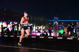 BIB: 40382
                            <button type="button" onclick="openModal(17677451)" class="btn btn-primary btn-sm float-right btn-popup" data-toggle="modal" data-target=".modal-high-quality">
                        <i class="fas fa-shopping-cart"></i> Add to Cart
                    </button>
                                            <button type="button" onclick="isThisMe(17677451, true)" class="btn btn-success btn-sm float-right btn-popup btn-isme hidden" data-toggle="tooltip" data-placement="bottom" title="นี่คือรูปของคุณใช่ไหม คลิกที่นี่เพื่อเอาเข้าอัลบั้ม">
                        <i class="fas fa-plus"></i> Add to album
                    </button>
                    <button type="button" onclick="isThisMe(17677451, false)" class="btn btn-warning btn-sm float-right btn-popup btn-isnotme hidden">
                        <i class="fas fa-ban"></i> Remove from album
                    </button>