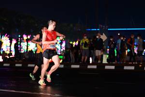 BIB: 23950
                            <button type="button" onclick="openModal(17679136)" class="btn btn-primary btn-sm float-right btn-popup" data-toggle="modal" data-target=".modal-high-quality">
                        <i class="fas fa-shopping-cart"></i> Add to Cart
                    </button>
                                            <button type="button" onclick="isThisMe(17679136, true)" class="btn btn-success btn-sm float-right btn-popup btn-isme hidden" data-toggle="tooltip" data-placement="bottom" title="นี่คือรูปของคุณใช่ไหม คลิกที่นี่เพื่อเอาเข้าอัลบั้ม">
                        <i class="fas fa-plus"></i> Add to album
                    </button>
                    <button type="button" onclick="isThisMe(17679136, false)" class="btn btn-warning btn-sm float-right btn-popup btn-isnotme hidden">
                        <i class="fas fa-ban"></i> Remove from album
                    </button>