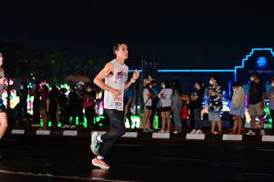 BIB: 2034
                            <button type="button" onclick="openModal(17678493)" class="btn btn-primary btn-sm float-right btn-popup" data-toggle="modal" data-target=".modal-high-quality">
                        <i class="fas fa-shopping-cart"></i> Add to Cart
                    </button>
                                            <button type="button" onclick="isThisMe(17678493, true)" class="btn btn-success btn-sm float-right btn-popup btn-isme hidden" data-toggle="tooltip" data-placement="bottom" title="นี่คือรูปของคุณใช่ไหม คลิกที่นี่เพื่อเอาเข้าอัลบั้ม">
                        <i class="fas fa-plus"></i> Add to album
                    </button>
                    <button type="button" onclick="isThisMe(17678493, false)" class="btn btn-warning btn-sm float-right btn-popup btn-isnotme hidden">
                        <i class="fas fa-ban"></i> Remove from album
                    </button>