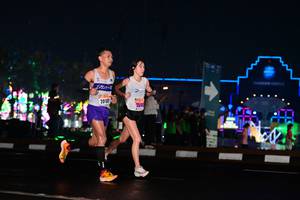 BIB: 20102, 2540, 
                            <button type="button" onclick="openModal(17678863)" class="btn btn-primary btn-sm float-right btn-popup" data-toggle="modal" data-target=".modal-high-quality">
                        <i class="fas fa-shopping-cart"></i> Add to Cart
                    </button>
                                            <button type="button" onclick="isThisMe(17678863, true)" class="btn btn-success btn-sm float-right btn-popup btn-isme hidden" data-toggle="tooltip" data-placement="bottom" title="นี่คือรูปของคุณใช่ไหม คลิกที่นี่เพื่อเอาเข้าอัลบั้ม">
                        <i class="fas fa-plus"></i> Add to album
                    </button>
                    <button type="button" onclick="isThisMe(17678863, false)" class="btn btn-warning btn-sm float-right btn-popup btn-isnotme hidden">
                        <i class="fas fa-ban"></i> Remove from album
                    </button>