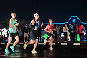 BIB: 21415
                            <button type="button" onclick="openModal(17679903)" class="btn btn-primary btn-sm float-right btn-popup" data-toggle="modal" data-target=".modal-high-quality">
                        <i class="fas fa-shopping-cart"></i> Add to Cart
                    </button>
                                            <button type="button" onclick="isThisMe(17679903, true)" class="btn btn-success btn-sm float-right btn-popup btn-isme hidden" data-toggle="tooltip" data-placement="bottom" title="นี่คือรูปของคุณใช่ไหม คลิกที่นี่เพื่อเอาเข้าอัลบั้ม">
                        <i class="fas fa-plus"></i> Add to album
                    </button>
                    <button type="button" onclick="isThisMe(17679903, false)" class="btn btn-warning btn-sm float-right btn-popup btn-isnotme hidden">
                        <i class="fas fa-ban"></i> Remove from album
                    </button>