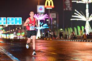 BIB: 1775
                            <button type="button" onclick="openModal(17676831)" class="btn btn-primary btn-sm float-right btn-popup" data-toggle="modal" data-target=".modal-high-quality">
                        <i class="fas fa-shopping-cart"></i> Add to Cart
                    </button>
                                            <button type="button" onclick="isThisMe(17676831, true)" class="btn btn-success btn-sm float-right btn-popup btn-isme hidden" data-toggle="tooltip" data-placement="bottom" title="นี่คือรูปของคุณใช่ไหม คลิกที่นี่เพื่อเอาเข้าอัลบั้ม">
                        <i class="fas fa-plus"></i> Add to album
                    </button>
                    <button type="button" onclick="isThisMe(17676831, false)" class="btn btn-warning btn-sm float-right btn-popup btn-isnotme hidden">
                        <i class="fas fa-ban"></i> Remove from album
                    </button>