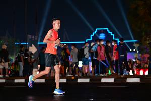 BIB: 
                            <button type="button" onclick="openModal(17680015)" class="btn btn-primary btn-sm float-right btn-popup" data-toggle="modal" data-target=".modal-high-quality">
                        <i class="fas fa-shopping-cart"></i> Add to Cart
                    </button>
                                            <button type="button" onclick="isThisMe(17680015, true)" class="btn btn-success btn-sm float-right btn-popup btn-isme hidden" data-toggle="tooltip" data-placement="bottom" title="นี่คือรูปของคุณใช่ไหม คลิกที่นี่เพื่อเอาเข้าอัลบั้ม">
                        <i class="fas fa-plus"></i> Add to album
                    </button>
                    <button type="button" onclick="isThisMe(17680015, false)" class="btn btn-warning btn-sm float-right btn-popup btn-isnotme hidden">
                        <i class="fas fa-ban"></i> Remove from album
                    </button>