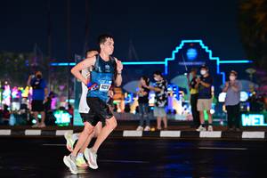 BIB: 4121
                            <button type="button" onclick="openModal(17677178)" class="btn btn-primary btn-sm float-right btn-popup" data-toggle="modal" data-target=".modal-high-quality">
                        <i class="fas fa-shopping-cart"></i> Add to Cart
                    </button>
                                            <button type="button" onclick="isThisMe(17677178, true)" class="btn btn-success btn-sm float-right btn-popup btn-isme hidden" data-toggle="tooltip" data-placement="bottom" title="นี่คือรูปของคุณใช่ไหม คลิกที่นี่เพื่อเอาเข้าอัลบั้ม">
                        <i class="fas fa-plus"></i> Add to album
                    </button>
                    <button type="button" onclick="isThisMe(17677178, false)" class="btn btn-warning btn-sm float-right btn-popup btn-isnotme hidden">
                        <i class="fas fa-ban"></i> Remove from album
                    </button>