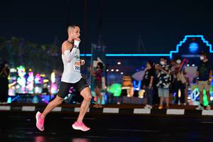 BIB: 209
                            <button type="button" onclick="openModal(17677587)" class="btn btn-primary btn-sm float-right btn-popup" data-toggle="modal" data-target=".modal-high-quality">
                        <i class="fas fa-shopping-cart"></i> Add to Cart
                    </button>
                                            <button type="button" onclick="isThisMe(17677587, true)" class="btn btn-success btn-sm float-right btn-popup btn-isme hidden" data-toggle="tooltip" data-placement="bottom" title="นี่คือรูปของคุณใช่ไหม คลิกที่นี่เพื่อเอาเข้าอัลบั้ม">
                        <i class="fas fa-plus"></i> Add to album
                    </button>
                    <button type="button" onclick="isThisMe(17677587, false)" class="btn btn-warning btn-sm float-right btn-popup btn-isnotme hidden">
                        <i class="fas fa-ban"></i> Remove from album
                    </button>