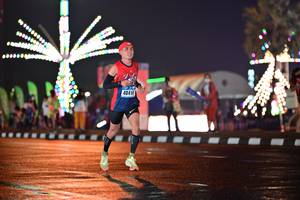 BIB: 4041
                            <button type="button" onclick="openModal(17676903)" class="btn btn-primary btn-sm float-right btn-popup" data-toggle="modal" data-target=".modal-high-quality">
                        <i class="fas fa-shopping-cart"></i> Add to Cart
                    </button>
                                            <button type="button" onclick="isThisMe(17676903, true)" class="btn btn-success btn-sm float-right btn-popup btn-isme hidden" data-toggle="tooltip" data-placement="bottom" title="นี่คือรูปของคุณใช่ไหม คลิกที่นี่เพื่อเอาเข้าอัลบั้ม">
                        <i class="fas fa-plus"></i> Add to album
                    </button>
                    <button type="button" onclick="isThisMe(17676903, false)" class="btn btn-warning btn-sm float-right btn-popup btn-isnotme hidden">
                        <i class="fas fa-ban"></i> Remove from album
                    </button>