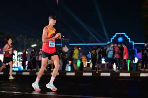 BIB: 4144
                            <button type="button" onclick="openModal(17680124)" class="btn btn-primary btn-sm float-right btn-popup" data-toggle="modal" data-target=".modal-high-quality">
                        <i class="fas fa-shopping-cart"></i> Add to Cart
                    </button>
                                            <button type="button" onclick="isThisMe(17680124, true)" class="btn btn-success btn-sm float-right btn-popup btn-isme hidden" data-toggle="tooltip" data-placement="bottom" title="นี่คือรูปของคุณใช่ไหม คลิกที่นี่เพื่อเอาเข้าอัลบั้ม">
                        <i class="fas fa-plus"></i> Add to album
                    </button>
                    <button type="button" onclick="isThisMe(17680124, false)" class="btn btn-warning btn-sm float-right btn-popup btn-isnotme hidden">
                        <i class="fas fa-ban"></i> Remove from album
                    </button>