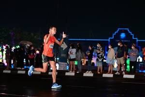 BIB: 2109
                            <button type="button" onclick="openModal(17678467)" class="btn btn-primary btn-sm float-right btn-popup" data-toggle="modal" data-target=".modal-high-quality">
                        <i class="fas fa-shopping-cart"></i> Add to Cart
                    </button>
                                            <button type="button" onclick="isThisMe(17678467, true)" class="btn btn-success btn-sm float-right btn-popup btn-isme hidden" data-toggle="tooltip" data-placement="bottom" title="นี่คือรูปของคุณใช่ไหม คลิกที่นี่เพื่อเอาเข้าอัลบั้ม">
                        <i class="fas fa-plus"></i> Add to album
                    </button>
                    <button type="button" onclick="isThisMe(17678467, false)" class="btn btn-warning btn-sm float-right btn-popup btn-isnotme hidden">
                        <i class="fas fa-ban"></i> Remove from album
                    </button>