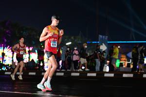 BIB: 41414
                            <button type="button" onclick="openModal(17680111)" class="btn btn-primary btn-sm float-right btn-popup" data-toggle="modal" data-target=".modal-high-quality">
                        <i class="fas fa-shopping-cart"></i> Add to Cart
                    </button>
                                            <button type="button" onclick="isThisMe(17680111, true)" class="btn btn-success btn-sm float-right btn-popup btn-isme hidden" data-toggle="tooltip" data-placement="bottom" title="นี่คือรูปของคุณใช่ไหม คลิกที่นี่เพื่อเอาเข้าอัลบั้ม">
                        <i class="fas fa-plus"></i> Add to album
                    </button>
                    <button type="button" onclick="isThisMe(17680111, false)" class="btn btn-warning btn-sm float-right btn-popup btn-isnotme hidden">
                        <i class="fas fa-ban"></i> Remove from album
                    </button>