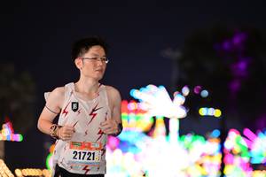 BIB: 21721
                            <button type="button" onclick="openModal(17678877)" class="btn btn-primary btn-sm float-right btn-popup" data-toggle="modal" data-target=".modal-high-quality">
                        <i class="fas fa-shopping-cart"></i> Add to Cart
                    </button>
                                            <button type="button" onclick="isThisMe(17678877, true)" class="btn btn-success btn-sm float-right btn-popup btn-isme hidden" data-toggle="tooltip" data-placement="bottom" title="นี่คือรูปของคุณใช่ไหม คลิกที่นี่เพื่อเอาเข้าอัลบั้ม">
                        <i class="fas fa-plus"></i> Add to album
                    </button>
                    <button type="button" onclick="isThisMe(17678877, false)" class="btn btn-warning btn-sm float-right btn-popup btn-isnotme hidden">
                        <i class="fas fa-ban"></i> Remove from album
                    </button>