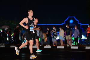 BIB: 4107
                            <button type="button" onclick="openModal(17678532)" class="btn btn-primary btn-sm float-right btn-popup" data-toggle="modal" data-target=".modal-high-quality">
                        <i class="fas fa-shopping-cart"></i> Add to Cart
                    </button>
                                            <button type="button" onclick="isThisMe(17678532, true)" class="btn btn-success btn-sm float-right btn-popup btn-isme hidden" data-toggle="tooltip" data-placement="bottom" title="นี่คือรูปของคุณใช่ไหม คลิกที่นี่เพื่อเอาเข้าอัลบั้ม">
                        <i class="fas fa-plus"></i> Add to album
                    </button>
                    <button type="button" onclick="isThisMe(17678532, false)" class="btn btn-warning btn-sm float-right btn-popup btn-isnotme hidden">
                        <i class="fas fa-ban"></i> Remove from album
                    </button>