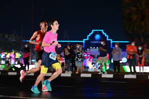 BIB: 421
                            <button type="button" onclick="openModal(17677699)" class="btn btn-primary btn-sm float-right btn-popup" data-toggle="modal" data-target=".modal-high-quality">
                        <i class="fas fa-shopping-cart"></i> Add to Cart
                    </button>
                                            <button type="button" onclick="isThisMe(17677699, true)" class="btn btn-success btn-sm float-right btn-popup btn-isme hidden" data-toggle="tooltip" data-placement="bottom" title="นี่คือรูปของคุณใช่ไหม คลิกที่นี่เพื่อเอาเข้าอัลบั้ม">
                        <i class="fas fa-plus"></i> Add to album
                    </button>
                    <button type="button" onclick="isThisMe(17677699, false)" class="btn btn-warning btn-sm float-right btn-popup btn-isnotme hidden">
                        <i class="fas fa-ban"></i> Remove from album
                    </button>