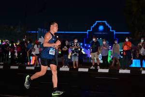 BIB: 412
                            <button type="button" onclick="openModal(17678416)" class="btn btn-primary btn-sm float-right btn-popup" data-toggle="modal" data-target=".modal-high-quality">
                        <i class="fas fa-shopping-cart"></i> Add to Cart
                    </button>
                                            <button type="button" onclick="isThisMe(17678416, true)" class="btn btn-success btn-sm float-right btn-popup btn-isme hidden" data-toggle="tooltip" data-placement="bottom" title="นี่คือรูปของคุณใช่ไหม คลิกที่นี่เพื่อเอาเข้าอัลบั้ม">
                        <i class="fas fa-plus"></i> Add to album
                    </button>
                    <button type="button" onclick="isThisMe(17678416, false)" class="btn btn-warning btn-sm float-right btn-popup btn-isnotme hidden">
                        <i class="fas fa-ban"></i> Remove from album
                    </button>