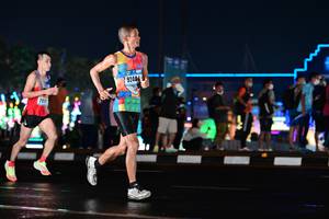 BIB: 92404, 2017
                            <button type="button" onclick="openModal(17679328)" class="btn btn-primary btn-sm float-right btn-popup" data-toggle="modal" data-target=".modal-high-quality">
                        <i class="fas fa-shopping-cart"></i> Add to Cart
                    </button>
                                            <button type="button" onclick="isThisMe(17679328, true)" class="btn btn-success btn-sm float-right btn-popup btn-isme hidden" data-toggle="tooltip" data-placement="bottom" title="นี่คือรูปของคุณใช่ไหม คลิกที่นี่เพื่อเอาเข้าอัลบั้ม">
                        <i class="fas fa-plus"></i> Add to album
                    </button>
                    <button type="button" onclick="isThisMe(17679328, false)" class="btn btn-warning btn-sm float-right btn-popup btn-isnotme hidden">
                        <i class="fas fa-ban"></i> Remove from album
                    </button>