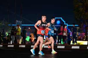 BIB: 4205, 425
                            <button type="button" onclick="openModal(17679961)" class="btn btn-primary btn-sm float-right btn-popup" data-toggle="modal" data-target=".modal-high-quality">
                        <i class="fas fa-shopping-cart"></i> Add to Cart
                    </button>
                                            <button type="button" onclick="isThisMe(17679961, true)" class="btn btn-success btn-sm float-right btn-popup btn-isme hidden" data-toggle="tooltip" data-placement="bottom" title="นี่คือรูปของคุณใช่ไหม คลิกที่นี่เพื่อเอาเข้าอัลบั้ม">
                        <i class="fas fa-plus"></i> Add to album
                    </button>
                    <button type="button" onclick="isThisMe(17679961, false)" class="btn btn-warning btn-sm float-right btn-popup btn-isnotme hidden">
                        <i class="fas fa-ban"></i> Remove from album
                    </button>