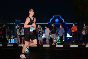 BIB: 410
                            <button type="button" onclick="openModal(17678536)" class="btn btn-primary btn-sm float-right btn-popup" data-toggle="modal" data-target=".modal-high-quality">
                        <i class="fas fa-shopping-cart"></i> Add to Cart
                    </button>
                                            <button type="button" onclick="isThisMe(17678536, true)" class="btn btn-success btn-sm float-right btn-popup btn-isme hidden" data-toggle="tooltip" data-placement="bottom" title="นี่คือรูปของคุณใช่ไหม คลิกที่นี่เพื่อเอาเข้าอัลบั้ม">
                        <i class="fas fa-plus"></i> Add to album
                    </button>
                    <button type="button" onclick="isThisMe(17678536, false)" class="btn btn-warning btn-sm float-right btn-popup btn-isnotme hidden">
                        <i class="fas fa-ban"></i> Remove from album
                    </button>