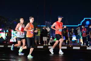 BIB: 2317
                            <button type="button" onclick="openModal(17679231)" class="btn btn-primary btn-sm float-right btn-popup" data-toggle="modal" data-target=".modal-high-quality">
                        <i class="fas fa-shopping-cart"></i> Add to Cart
                    </button>
                                            <button type="button" onclick="isThisMe(17679231, true)" class="btn btn-success btn-sm float-right btn-popup btn-isme hidden" data-toggle="tooltip" data-placement="bottom" title="นี่คือรูปของคุณใช่ไหม คลิกที่นี่เพื่อเอาเข้าอัลบั้ม">
                        <i class="fas fa-plus"></i> Add to album
                    </button>
                    <button type="button" onclick="isThisMe(17679231, false)" class="btn btn-warning btn-sm float-right btn-popup btn-isnotme hidden">
                        <i class="fas fa-ban"></i> Remove from album
                    </button>