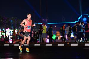 BIB: 401, 130
                            <button type="button" onclick="openModal(17679970)" class="btn btn-primary btn-sm float-right btn-popup" data-toggle="modal" data-target=".modal-high-quality">
                        <i class="fas fa-shopping-cart"></i> Add to Cart
                    </button>
                                            <button type="button" onclick="isThisMe(17679970, true)" class="btn btn-success btn-sm float-right btn-popup btn-isme hidden" data-toggle="tooltip" data-placement="bottom" title="นี่คือรูปของคุณใช่ไหม คลิกที่นี่เพื่อเอาเข้าอัลบั้ม">
                        <i class="fas fa-plus"></i> Add to album
                    </button>
                    <button type="button" onclick="isThisMe(17679970, false)" class="btn btn-warning btn-sm float-right btn-popup btn-isnotme hidden">
                        <i class="fas fa-ban"></i> Remove from album
                    </button>