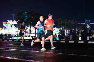 BIB: 239, 4140
                            <button type="button" onclick="openModal(17679687)" class="btn btn-primary btn-sm float-right btn-popup" data-toggle="modal" data-target=".modal-high-quality">
                        <i class="fas fa-shopping-cart"></i> Add to Cart
                    </button>
                                            <button type="button" onclick="isThisMe(17679687, true)" class="btn btn-success btn-sm float-right btn-popup btn-isme hidden" data-toggle="tooltip" data-placement="bottom" title="นี่คือรูปของคุณใช่ไหม คลิกที่นี่เพื่อเอาเข้าอัลบั้ม">
                        <i class="fas fa-plus"></i> Add to album
                    </button>
                    <button type="button" onclick="isThisMe(17679687, false)" class="btn btn-warning btn-sm float-right btn-popup btn-isnotme hidden">
                        <i class="fas fa-ban"></i> Remove from album
                    </button>