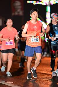 BIB: 047, 21030
                            <button type="button" onclick="openModal(17691893)" class="btn btn-primary btn-sm float-right btn-popup" data-toggle="modal" data-target=".modal-high-quality">
                        <i class="fas fa-shopping-cart"></i> Add to Cart
                    </button>
                                            <button type="button" onclick="isThisMe(17691893, true)" class="btn btn-success btn-sm float-right btn-popup btn-isme hidden" data-toggle="tooltip" data-placement="bottom" title="นี่คือรูปของคุณใช่ไหม คลิกที่นี่เพื่อเอาเข้าอัลบั้ม">
                        <i class="fas fa-plus"></i> Add to album
                    </button>
                    <button type="button" onclick="isThisMe(17691893, false)" class="btn btn-warning btn-sm float-right btn-popup btn-isnotme hidden">
                        <i class="fas fa-ban"></i> Remove from album
                    </button>