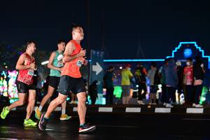 BIB: 2168
                            <button type="button" onclick="openModal(17680259)" class="btn btn-primary btn-sm float-right btn-popup" data-toggle="modal" data-target=".modal-high-quality">
                        <i class="fas fa-shopping-cart"></i> Add to Cart
                    </button>
                                            <button type="button" onclick="isThisMe(17680259, true)" class="btn btn-success btn-sm float-right btn-popup btn-isme hidden" data-toggle="tooltip" data-placement="bottom" title="นี่คือรูปของคุณใช่ไหม คลิกที่นี่เพื่อเอาเข้าอัลบั้ม">
                        <i class="fas fa-plus"></i> Add to album
                    </button>
                    <button type="button" onclick="isThisMe(17680259, false)" class="btn btn-warning btn-sm float-right btn-popup btn-isnotme hidden">
                        <i class="fas fa-ban"></i> Remove from album
                    </button>