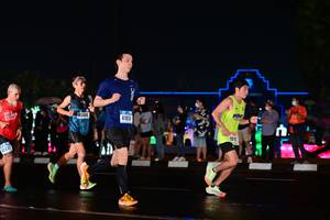 BIB: 92406, 41035, 10037, 1012
                            <button type="button" onclick="openModal(17678462)" class="btn btn-primary btn-sm float-right btn-popup" data-toggle="modal" data-target=".modal-high-quality">
                        <i class="fas fa-shopping-cart"></i> Add to Cart
                    </button>
                                            <button type="button" onclick="isThisMe(17678462, true)" class="btn btn-success btn-sm float-right btn-popup btn-isme hidden" data-toggle="tooltip" data-placement="bottom" title="นี่คือรูปของคุณใช่ไหม คลิกที่นี่เพื่อเอาเข้าอัลบั้ม">
                        <i class="fas fa-plus"></i> Add to album
                    </button>
                    <button type="button" onclick="isThisMe(17678462, false)" class="btn btn-warning btn-sm float-right btn-popup btn-isnotme hidden">
                        <i class="fas fa-ban"></i> Remove from album
                    </button>