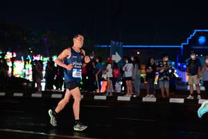 BIB: 1221
                            <button type="button" onclick="openModal(17678413)" class="btn btn-primary btn-sm float-right btn-popup" data-toggle="modal" data-target=".modal-high-quality">
                        <i class="fas fa-shopping-cart"></i> Add to Cart
                    </button>
                                            <button type="button" onclick="isThisMe(17678413, true)" class="btn btn-success btn-sm float-right btn-popup btn-isme hidden" data-toggle="tooltip" data-placement="bottom" title="นี่คือรูปของคุณใช่ไหม คลิกที่นี่เพื่อเอาเข้าอัลบั้ม">
                        <i class="fas fa-plus"></i> Add to album
                    </button>
                    <button type="button" onclick="isThisMe(17678413, false)" class="btn btn-warning btn-sm float-right btn-popup btn-isnotme hidden">
                        <i class="fas fa-ban"></i> Remove from album
                    </button>