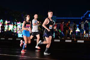 BIB: 2065, 25054
                            <button type="button" onclick="openModal(17679093)" class="btn btn-primary btn-sm float-right btn-popup" data-toggle="modal" data-target=".modal-high-quality">
                        <i class="fas fa-shopping-cart"></i> Add to Cart
                    </button>
                                            <button type="button" onclick="isThisMe(17679093, true)" class="btn btn-success btn-sm float-right btn-popup btn-isme hidden" data-toggle="tooltip" data-placement="bottom" title="นี่คือรูปของคุณใช่ไหม คลิกที่นี่เพื่อเอาเข้าอัลบั้ม">
                        <i class="fas fa-plus"></i> Add to album
                    </button>
                    <button type="button" onclick="isThisMe(17679093, false)" class="btn btn-warning btn-sm float-right btn-popup btn-isnotme hidden">
                        <i class="fas fa-ban"></i> Remove from album
                    </button>