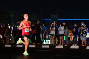 BIB: 20622
                            <button type="button" onclick="openModal(17678549)" class="btn btn-primary btn-sm float-right btn-popup" data-toggle="modal" data-target=".modal-high-quality">
                        <i class="fas fa-shopping-cart"></i> Add to Cart
                    </button>
                                            <button type="button" onclick="isThisMe(17678549, true)" class="btn btn-success btn-sm float-right btn-popup btn-isme hidden" data-toggle="tooltip" data-placement="bottom" title="นี่คือรูปของคุณใช่ไหม คลิกที่นี่เพื่อเอาเข้าอัลบั้ม">
                        <i class="fas fa-plus"></i> Add to album
                    </button>
                    <button type="button" onclick="isThisMe(17678549, false)" class="btn btn-warning btn-sm float-right btn-popup btn-isnotme hidden">
                        <i class="fas fa-ban"></i> Remove from album
                    </button>