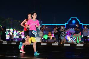 BIB: 42111
                            <button type="button" onclick="openModal(17677698)" class="btn btn-primary btn-sm float-right btn-popup" data-toggle="modal" data-target=".modal-high-quality">
                        <i class="fas fa-shopping-cart"></i> Add to Cart
                    </button>
                                            <button type="button" onclick="isThisMe(17677698, true)" class="btn btn-success btn-sm float-right btn-popup btn-isme hidden" data-toggle="tooltip" data-placement="bottom" title="นี่คือรูปของคุณใช่ไหม คลิกที่นี่เพื่อเอาเข้าอัลบั้ม">
                        <i class="fas fa-plus"></i> Add to album
                    </button>
                    <button type="button" onclick="isThisMe(17677698, false)" class="btn btn-warning btn-sm float-right btn-popup btn-isnotme hidden">
                        <i class="fas fa-ban"></i> Remove from album
                    </button>