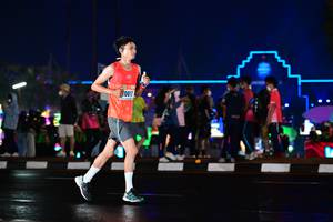 BIB: 0017
                            <button type="button" onclick="openModal(17680187)" class="btn btn-primary btn-sm float-right btn-popup" data-toggle="modal" data-target=".modal-high-quality">
                        <i class="fas fa-shopping-cart"></i> Add to Cart
                    </button>
                                            <button type="button" onclick="isThisMe(17680187, true)" class="btn btn-success btn-sm float-right btn-popup btn-isme hidden" data-toggle="tooltip" data-placement="bottom" title="นี่คือรูปของคุณใช่ไหม คลิกที่นี่เพื่อเอาเข้าอัลบั้ม">
                        <i class="fas fa-plus"></i> Add to album
                    </button>
                    <button type="button" onclick="isThisMe(17680187, false)" class="btn btn-warning btn-sm float-right btn-popup btn-isnotme hidden">
                        <i class="fas fa-ban"></i> Remove from album
                    </button>