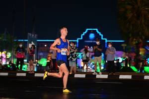 BIB: 201
                            <button type="button" onclick="openModal(17677619)" class="btn btn-primary btn-sm float-right btn-popup" data-toggle="modal" data-target=".modal-high-quality">
                        <i class="fas fa-shopping-cart"></i> Add to Cart
                    </button>
                                            <button type="button" onclick="isThisMe(17677619, true)" class="btn btn-success btn-sm float-right btn-popup btn-isme hidden" data-toggle="tooltip" data-placement="bottom" title="นี่คือรูปของคุณใช่ไหม คลิกที่นี่เพื่อเอาเข้าอัลบั้ม">
                        <i class="fas fa-plus"></i> Add to album
                    </button>
                    <button type="button" onclick="isThisMe(17677619, false)" class="btn btn-warning btn-sm float-right btn-popup btn-isnotme hidden">
                        <i class="fas fa-ban"></i> Remove from album
                    </button>