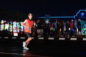 BIB: 203
                            <button type="button" onclick="openModal(17679102)" class="btn btn-primary btn-sm float-right btn-popup" data-toggle="modal" data-target=".modal-high-quality">
                        <i class="fas fa-shopping-cart"></i> Add to Cart
                    </button>
                                            <button type="button" onclick="isThisMe(17679102, true)" class="btn btn-success btn-sm float-right btn-popup btn-isme hidden" data-toggle="tooltip" data-placement="bottom" title="นี่คือรูปของคุณใช่ไหม คลิกที่นี่เพื่อเอาเข้าอัลบั้ม">
                        <i class="fas fa-plus"></i> Add to album
                    </button>
                    <button type="button" onclick="isThisMe(17679102, false)" class="btn btn-warning btn-sm float-right btn-popup btn-isnotme hidden">
                        <i class="fas fa-ban"></i> Remove from album
                    </button>